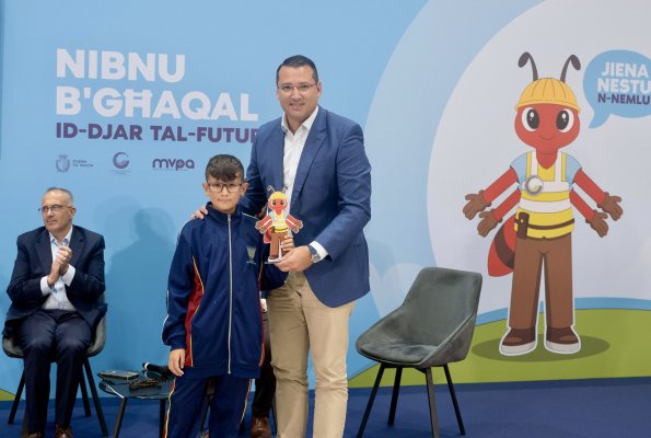 Nestu n-Nemlu: Öğrencinin tasarladığı karakter, Malta İnşaat ve Yapı Kurumu'nun (BCA) yüzü oluyor