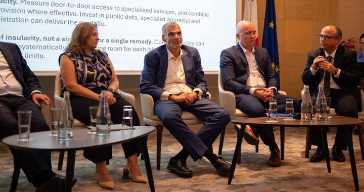 Gozo'nun "çifte adacılığı" M-INSULAR çalışması konferansında tartışıldı