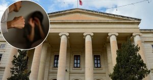 Üç yaşındaki çocuk annesini korumaya çalıştı, baba tutuklu yargılanıyor