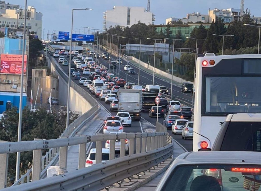 Malta'daki trafik sıkışıklığı turistlerin deneyimini ve yatırımcı izlenimini olumsuz etkiliyor