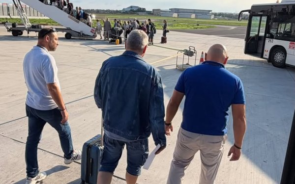 51 yaşındaki Estonlu, Żebbuġ çeşmesine çıplak atlamayı itiraf etti