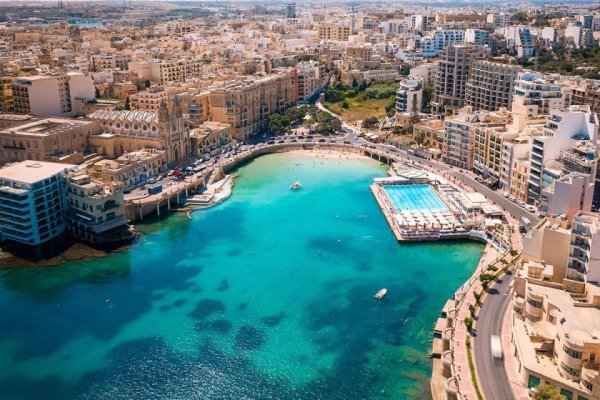Bisiklet derneği Rota, Sliema-St Julian's feribot planına karşı çıktı, kıyı bisiklet şeridi istedi
