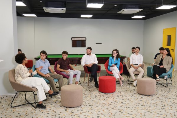 Muhalefet toplu taşıma projesi için hükümetle mutabakat imzalamaya hazır