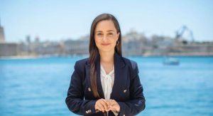 Enerji Bakanı Miriam Dalli'nin güvendiği danışmanı, müdahale iddiası sonrası düzenleyiciden ayrıldı