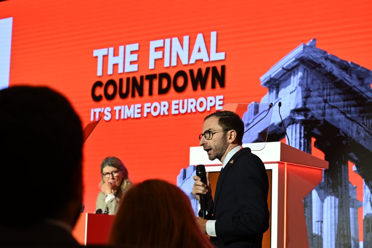 Malta'nın Momentum partisi, AB'yi konut, yapay zekâ ve sosyal medya konularında harekete çağırdı