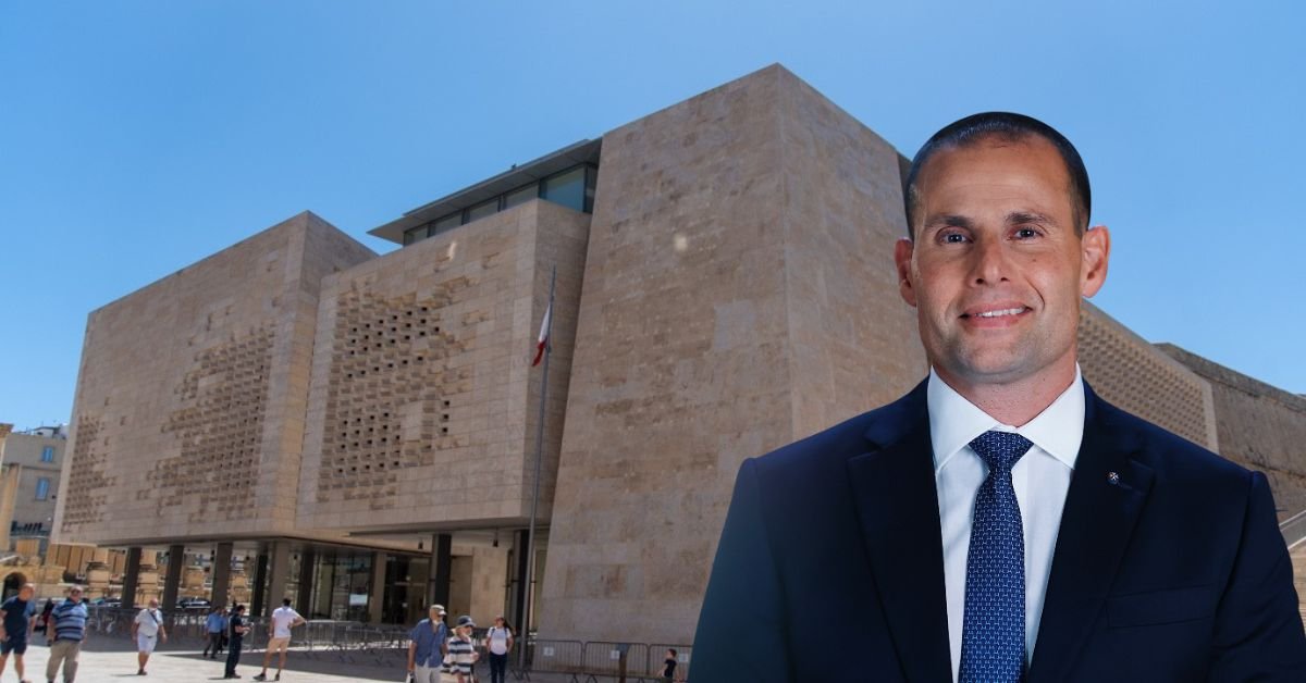Robert Abela, yaklaşan bütçenin temasını açıkladı: “Malta Miegħek”