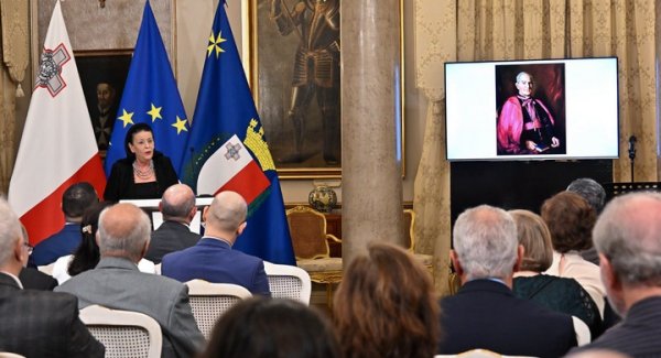 Malta'nın milli şairi Dun Karm Psaila anısına müzikli ve edebi gece düzenlendi