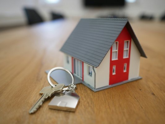 Eylülde taşınmaz işlemleri sert düştü, yılbaşından beri değer artışı sürüyor