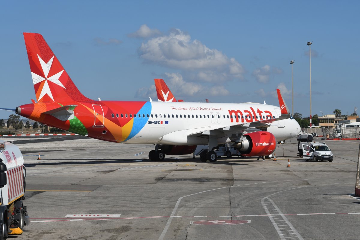 Malta'nın ulusal havayolu Air Malta, eski yöneticisine 33.333 euro ödenmemiş prim ödemek zorunda kaldı