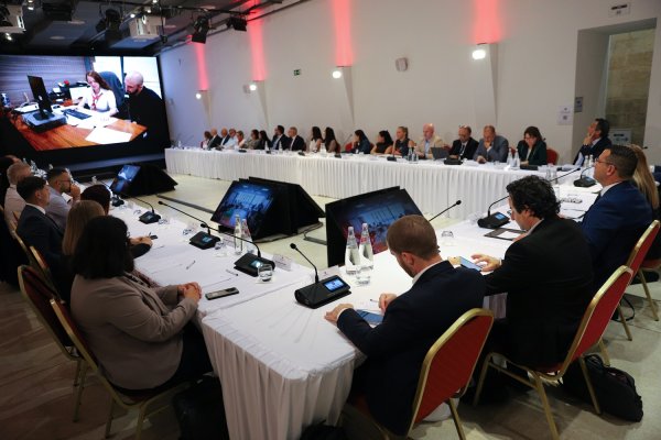 Malta'nın Identità ajansı, bekleme sürelerini kısaltıp işlemleri sadeleştirmeyi hedefliyor