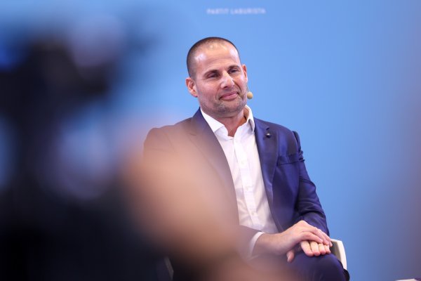 Başbakan Robert Abela, ekonomik modelini savundu: “İşe yarayan tarifi neden çöpe atalım?”