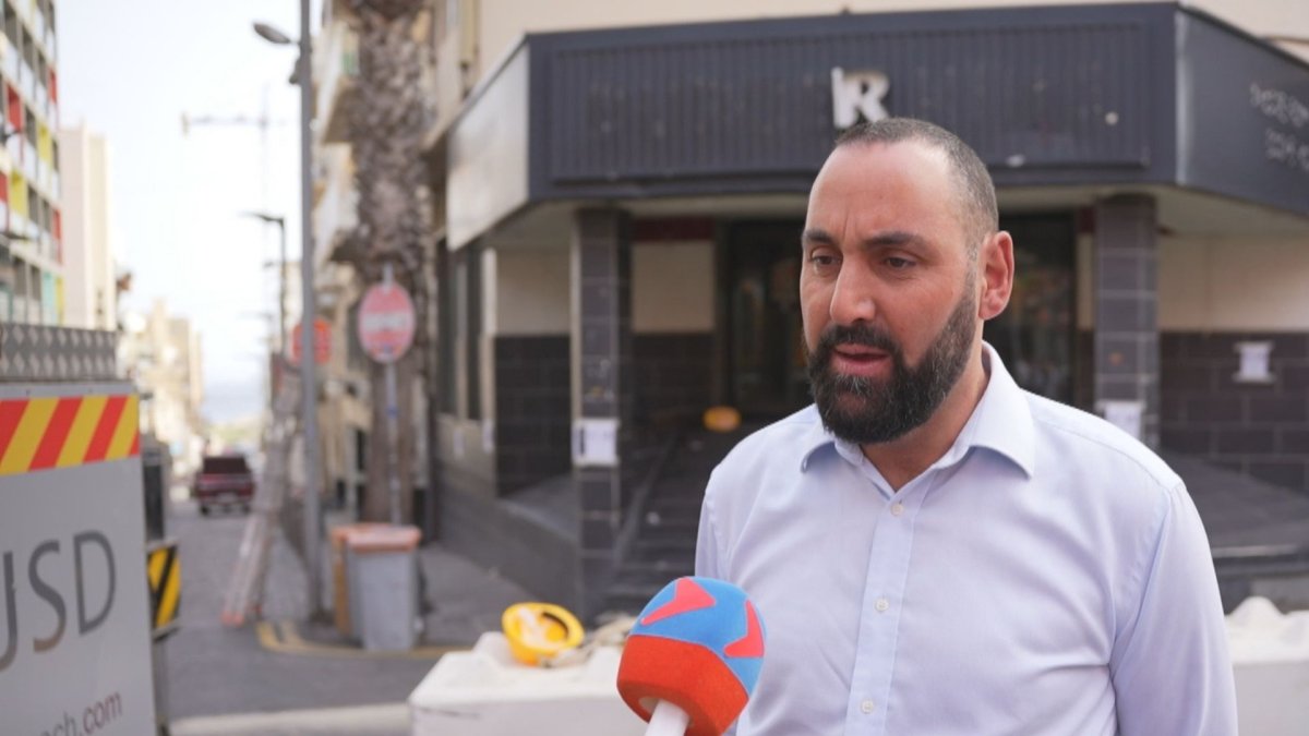 Malta'nın yapı otoritesi BCA, çökme riski taşıyan Seaview Apartments'ın bulunduğu yolu kapattı