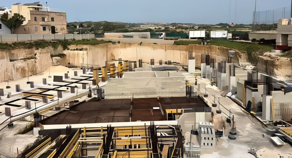 Konut Otoritesi'nden çıkarılan yüklenici, Siġġiewi'deki 6,5 milyon euroluk ihaleden üç ay önce kurulmuş
