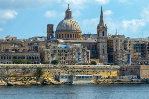 Malta ve Birleşik Arap Emirlikleri arasında yatırım fırsatlarına odaklı iş yuvarlak masası