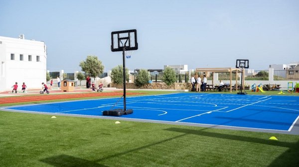 Xgħajra İlkokulu'nda spor, öğrenme ve dinlenme için yeni açık alanlar hizmete girdi