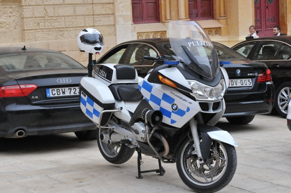 Marsa üst geçidi fazla mesai dolandırıcılığı iddiasında iki trafik polisi beraat etti